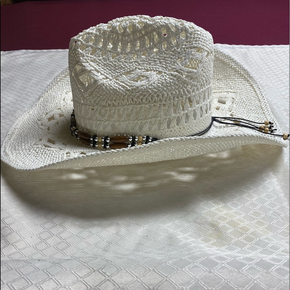 Ladies Cowboy hat lace style